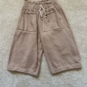 Zara Tan Pull-On Kids Shorts with Front Patch Pockets 12-18m